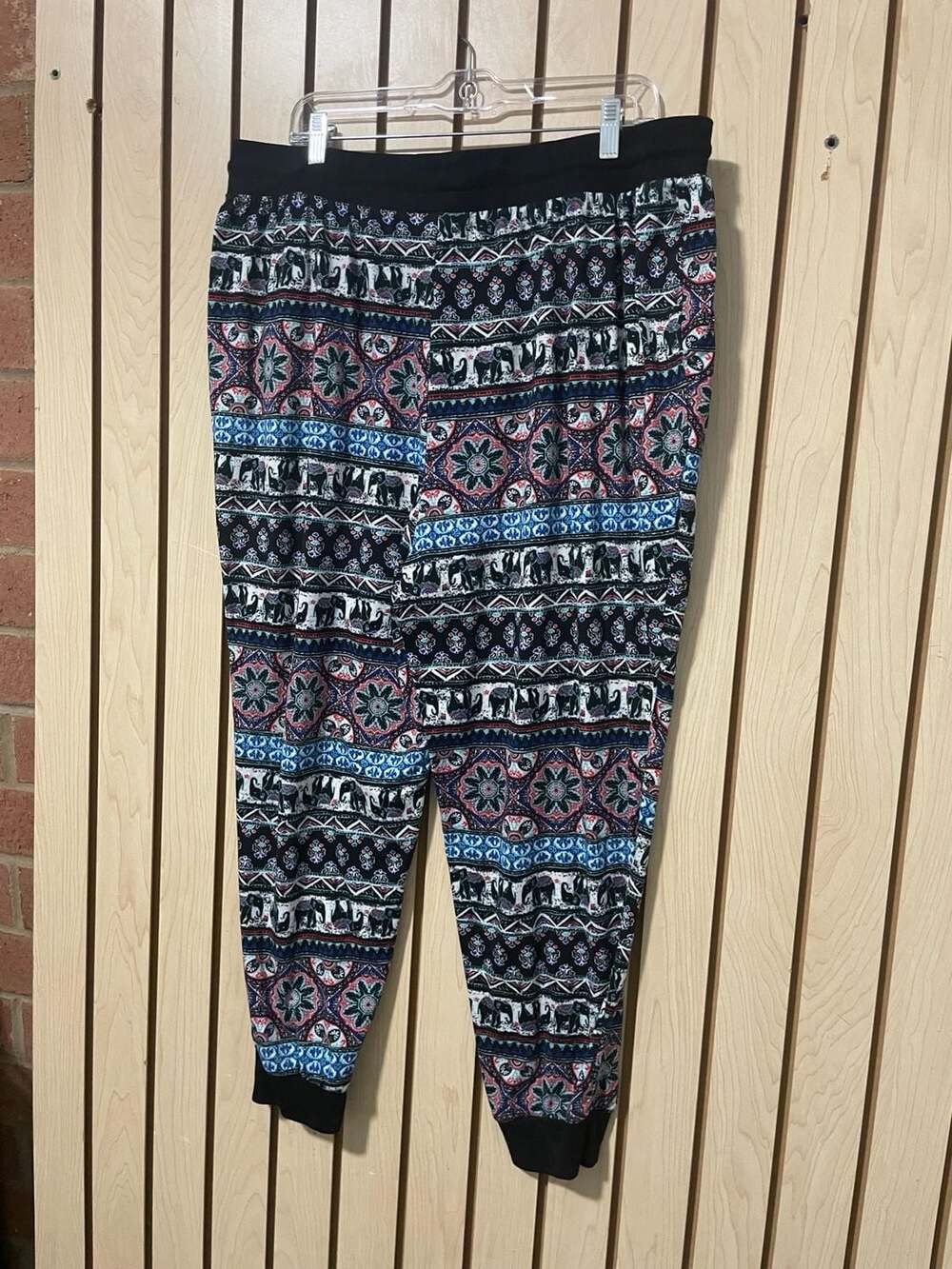 Eye Candy Women's Plus Multicolor Elephant Fair Isle Fleece Jogger Pajama Pants